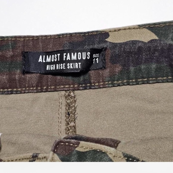 Almost Famous fatigue mini skirt, size 11 - Picture 3 of 3